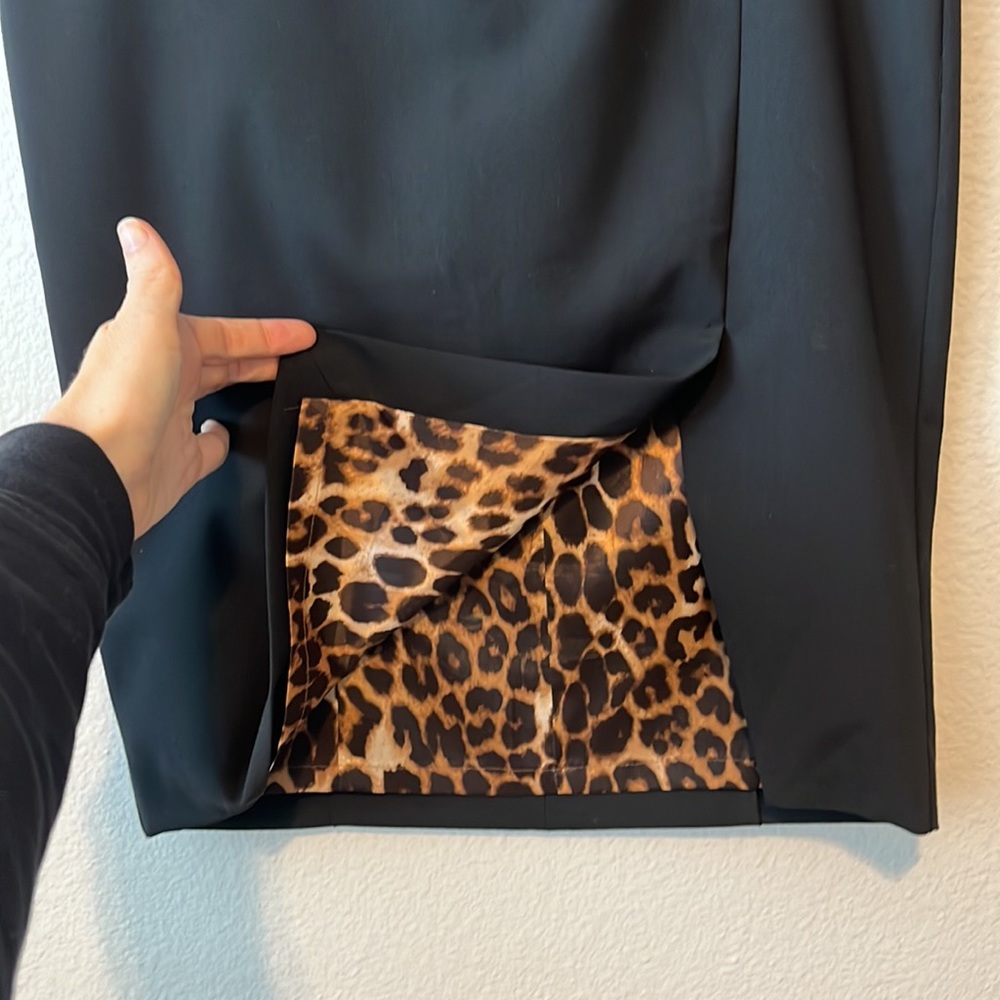 Black pencil skirt with leopard lining.